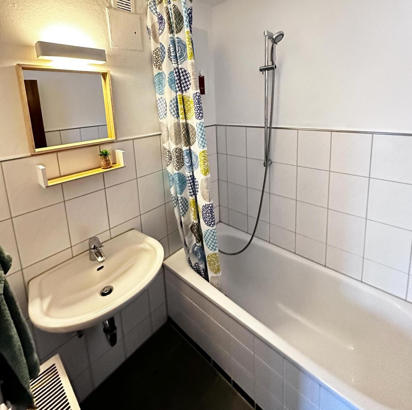 Moderne Ferienwohnung Nr 1 In Kleve - Sehr Zentral Gelegen Esterno foto
